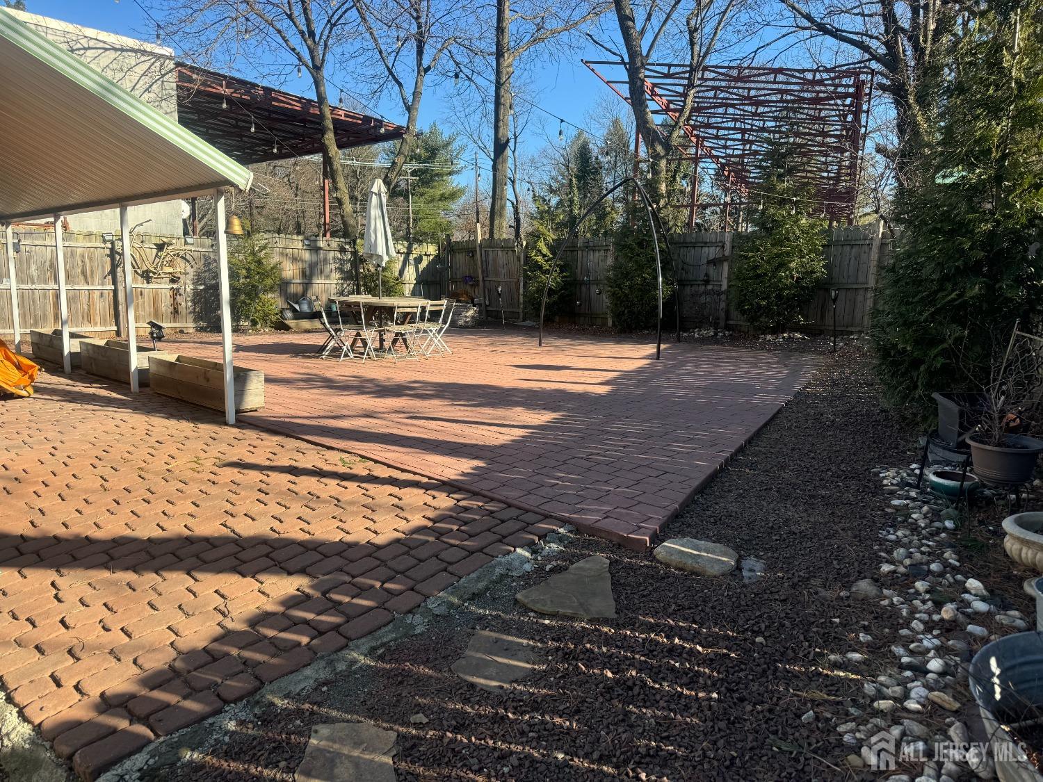 289 High Street Metuchen NJ 08840