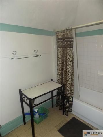 38 Coit Street Irvington NJ 07111