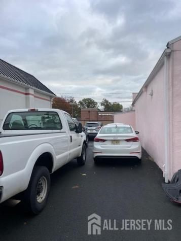 867 Us Highway 1 Highway Avenel NJ 07001