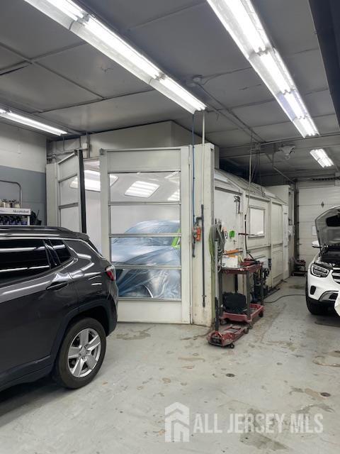 867 Us Highway 1 Highway Avenel NJ 07001
