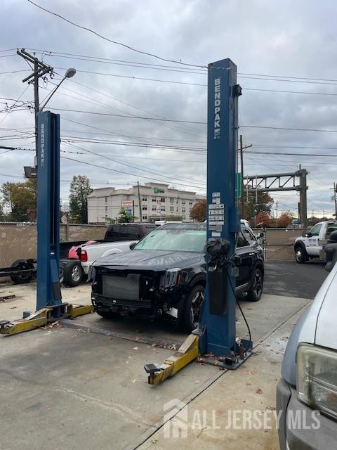 867 Us Highway 1 Highway Avenel NJ 07001