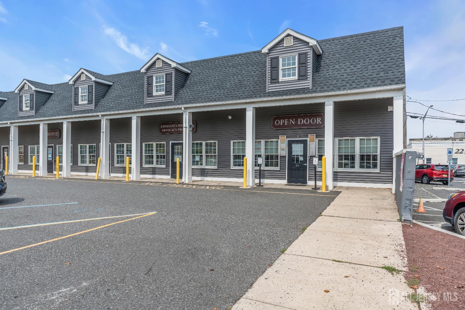 39 Throckmorton Street Freehold NJ 07728