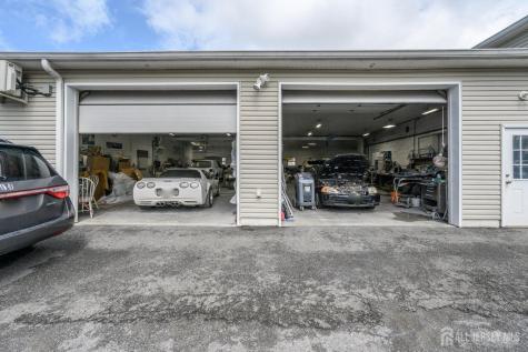 9 Hooker Street Jamesburg NJ 08831