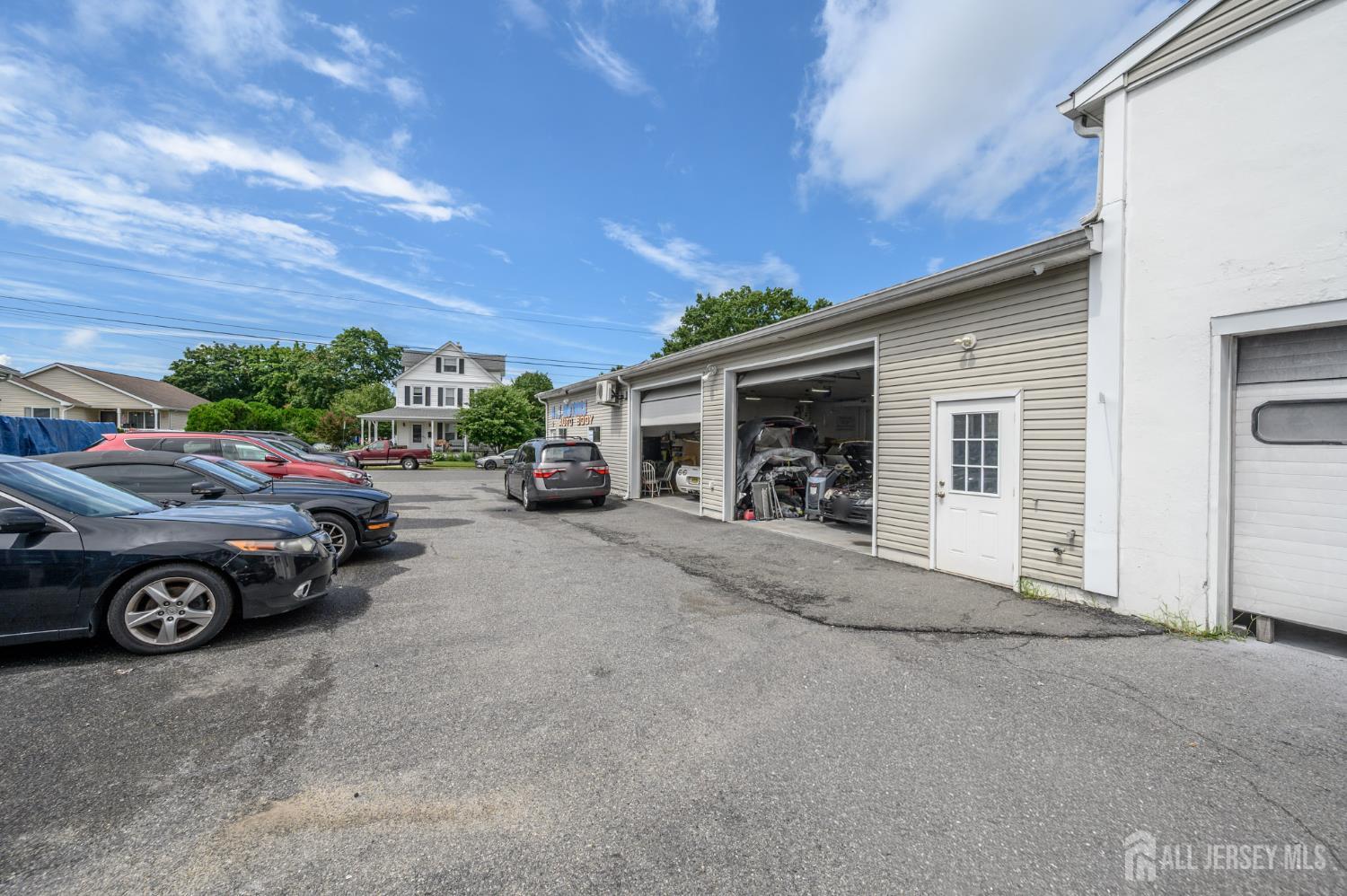 9 Hooker Street Jamesburg NJ 08831