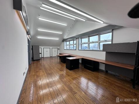107 Stuyvesant Avenue Lyndhurst NJ 07071
