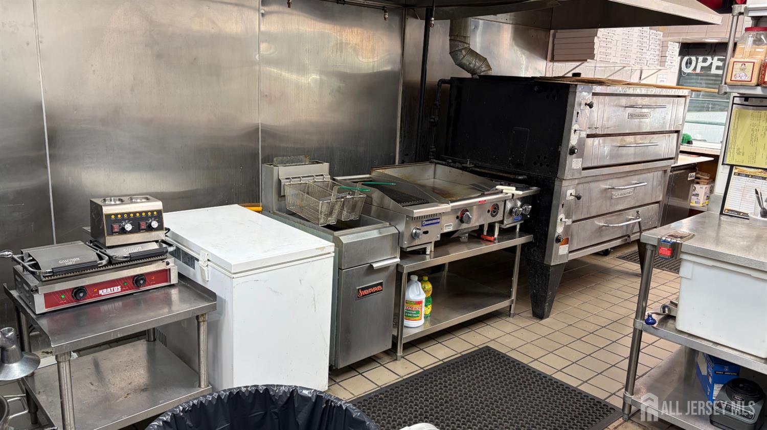 617 Kennedy Boulevard North Bergen NJ 07047