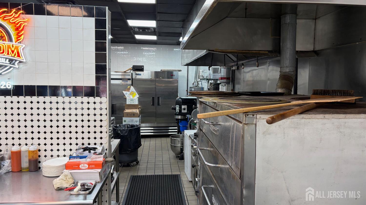 617 Kennedy Boulevard North Bergen NJ 07047