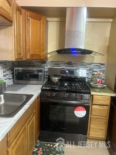 33 Freddie Avenue Avenel NJ 07001