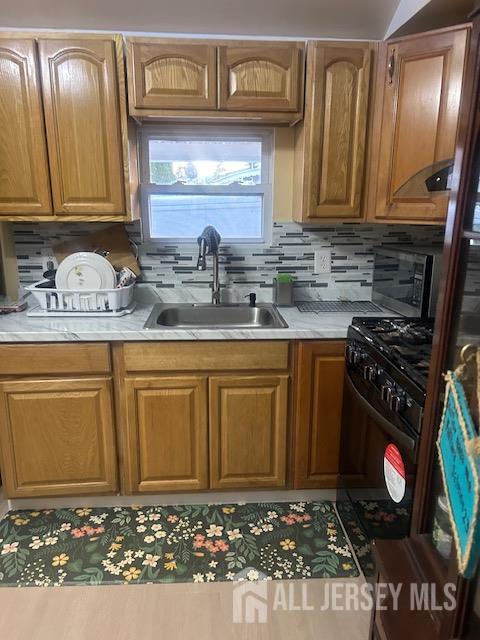 33 Freddie Avenue Avenel NJ 07001