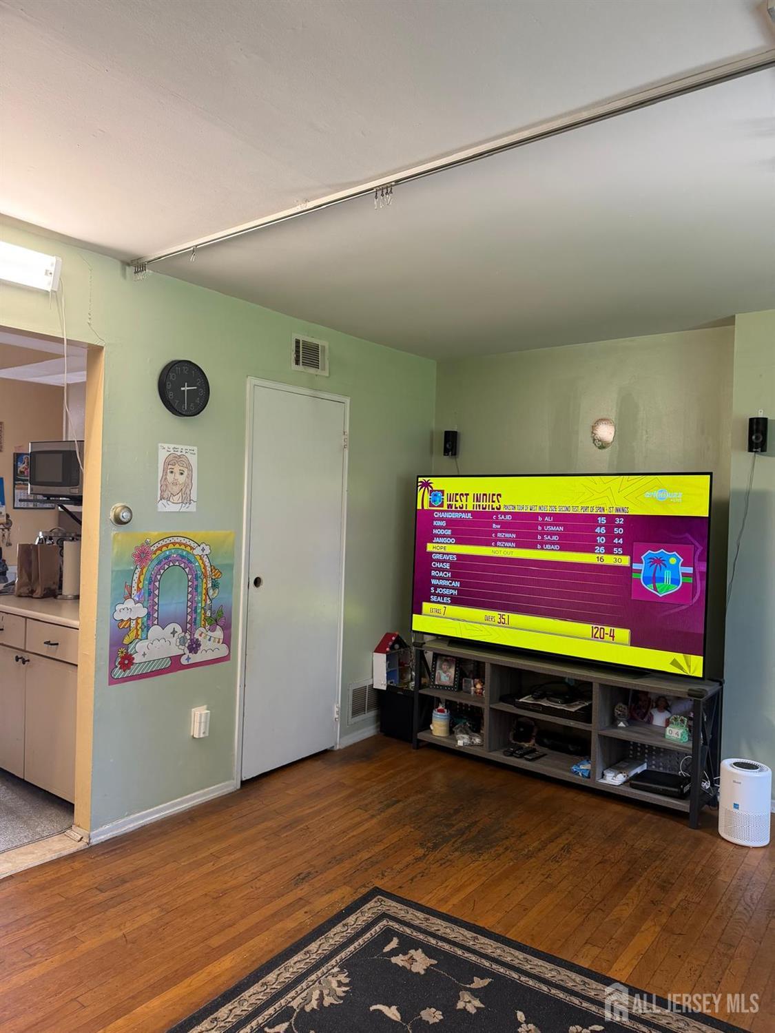 192 Evergreen Road Edison NJ 08837