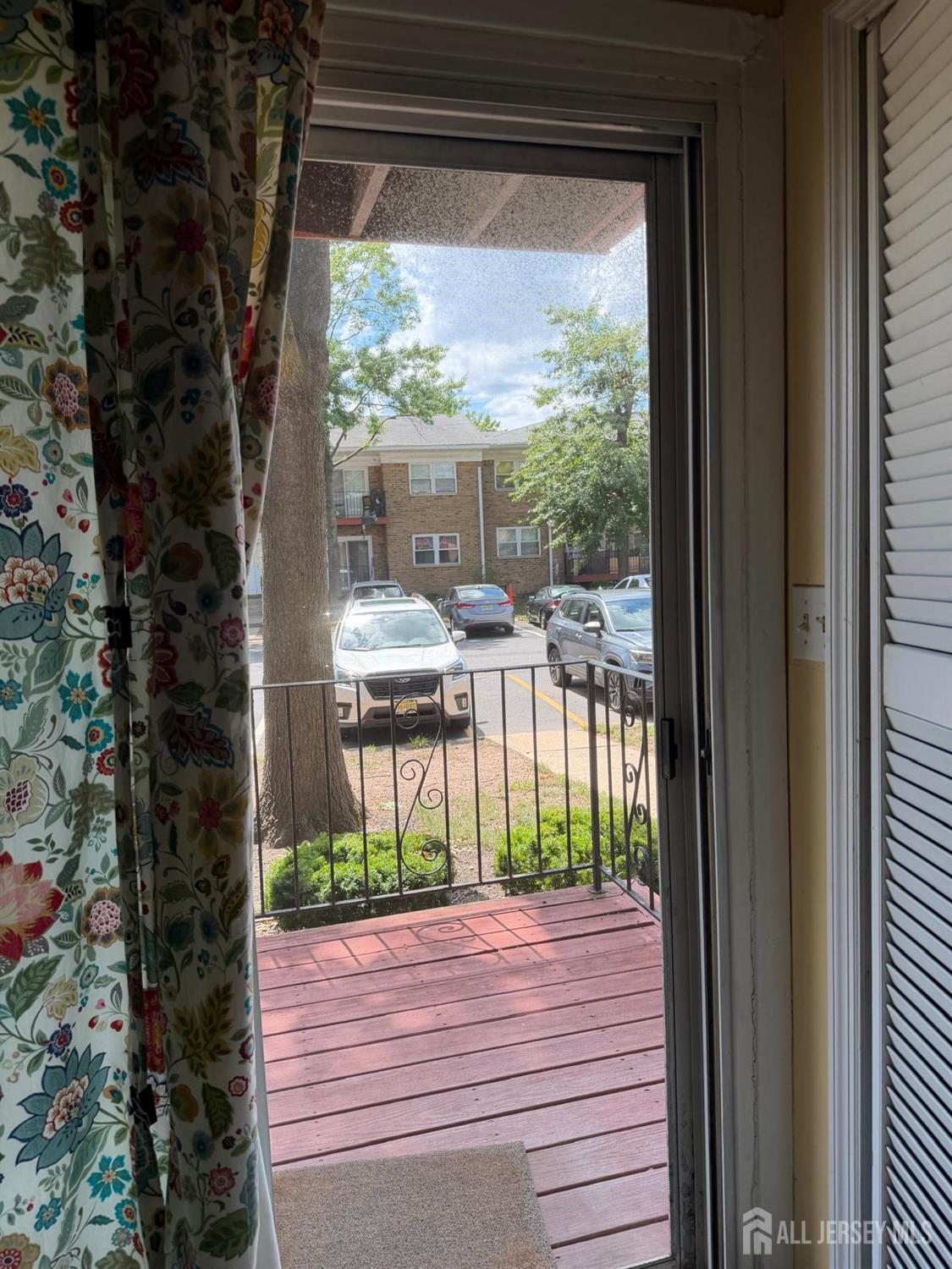 192 Evergreen Road Edison NJ 08837