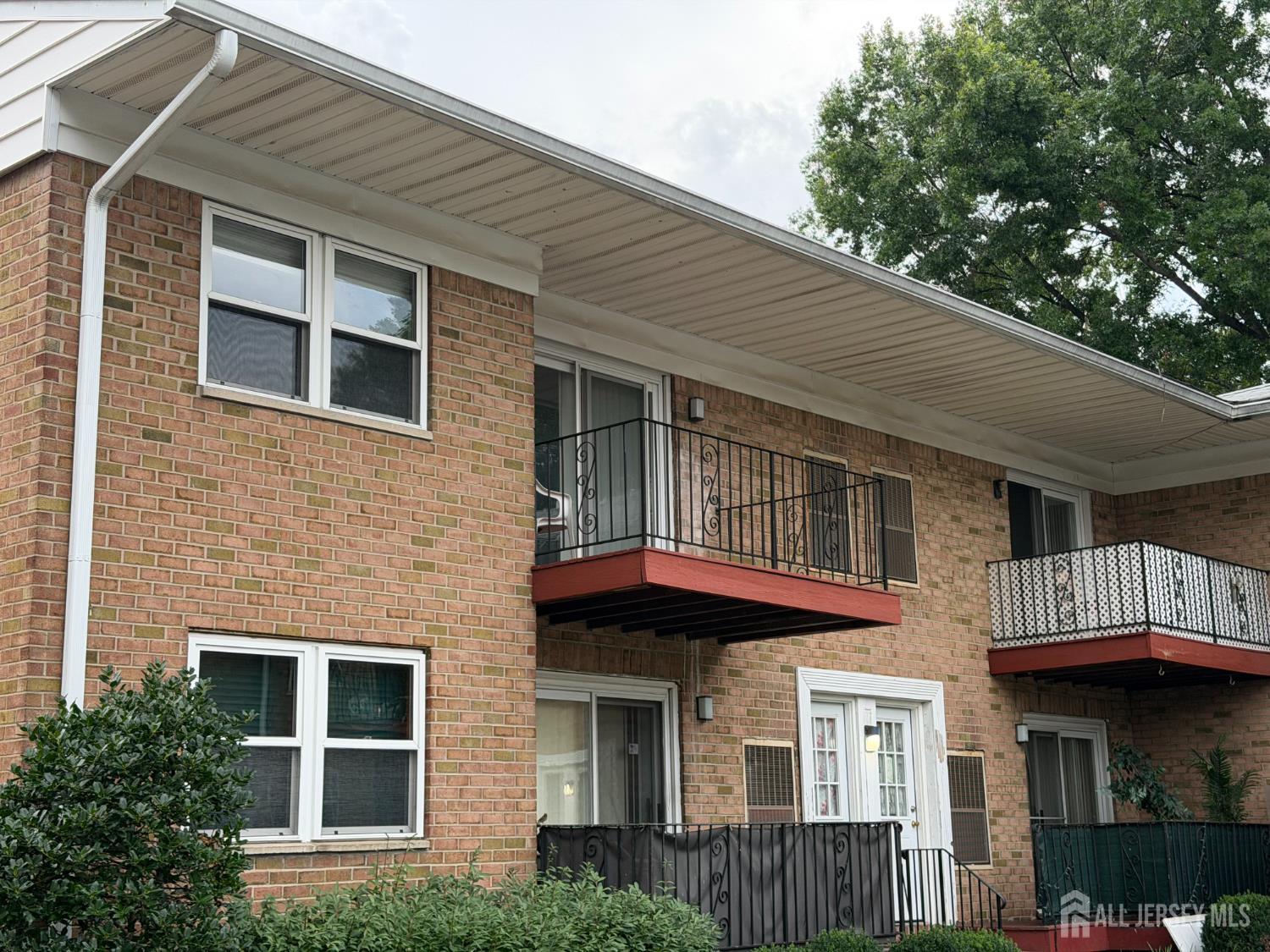 160 Evergreen Road Edison NJ 08837
