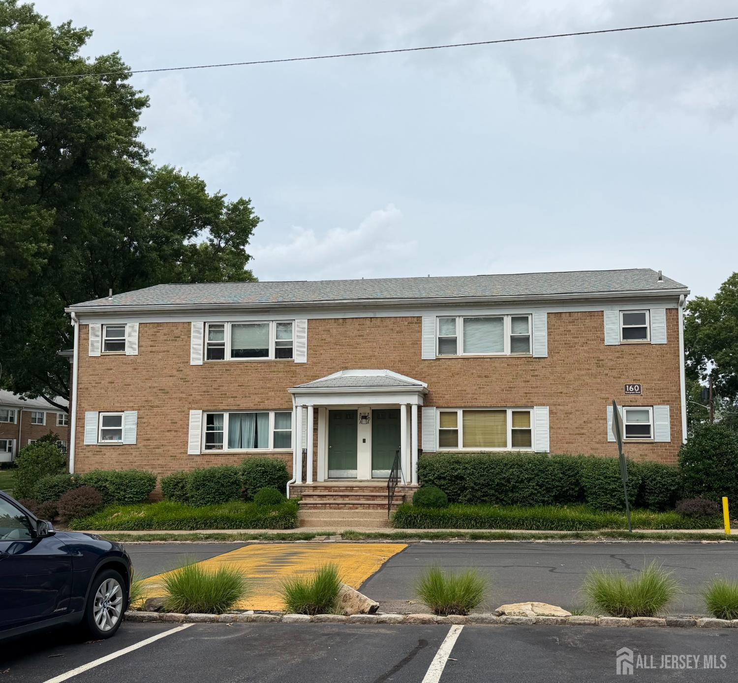 160 Evergreen Road Edison NJ 08837