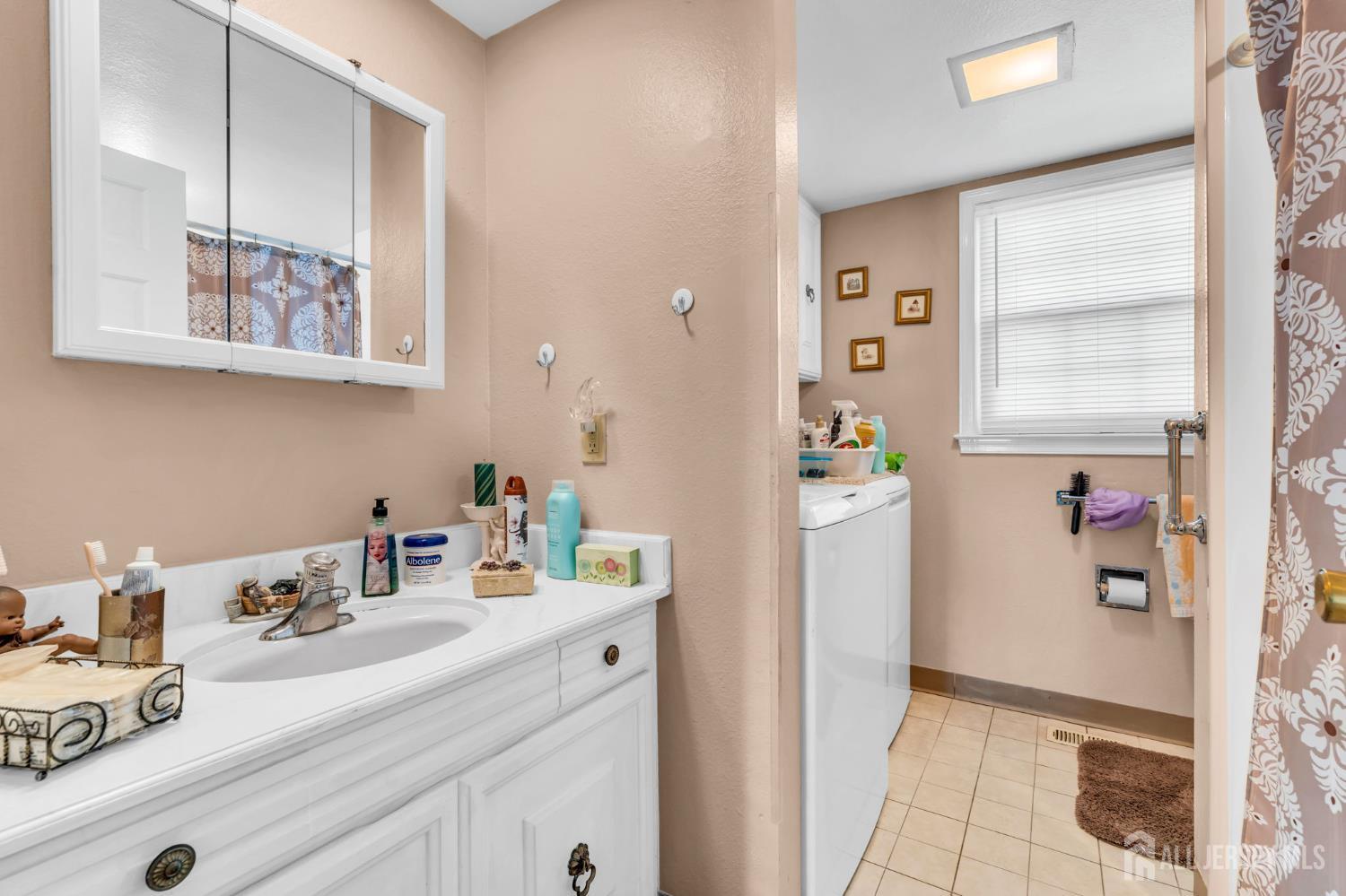 57-E Fairfield Lane Monroe NJ 08863
