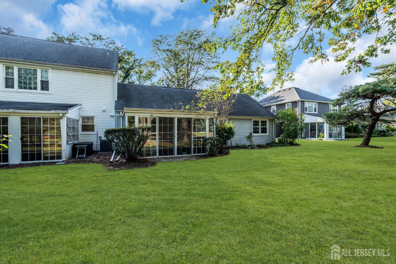 57-E Fairfield Lane Monroe NJ 08863