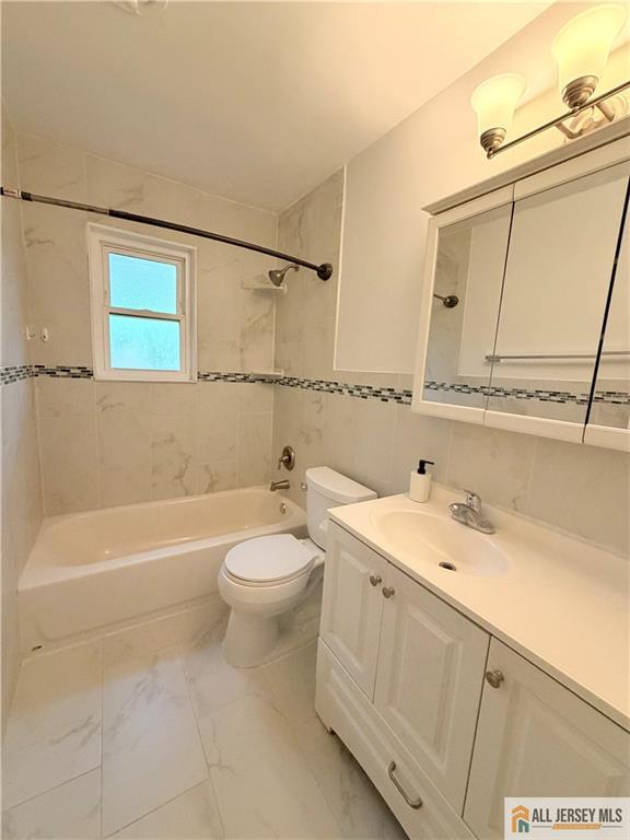 37 Judson Street Edison NJ 08837