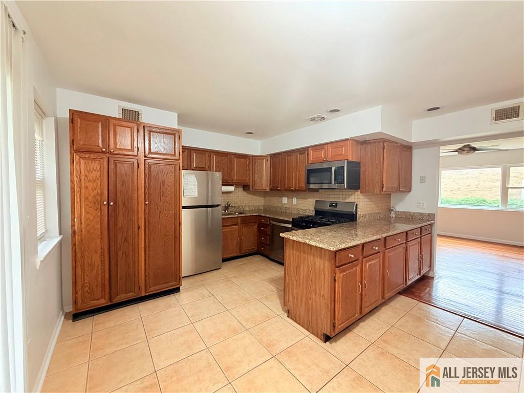 37 Judson Street Edison NJ 08837