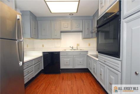 97 Glenwood Lane Monroe NJ 08831