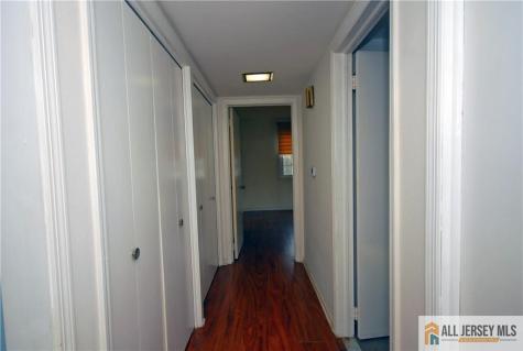 97 Glenwood Lane Monroe NJ 08831