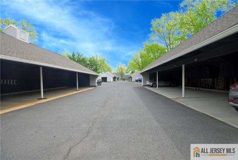 97 Glenwood Lane Monroe NJ 08831