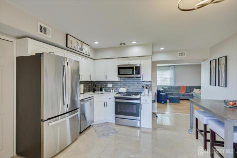 37 Judson Street Edison NJ 08337