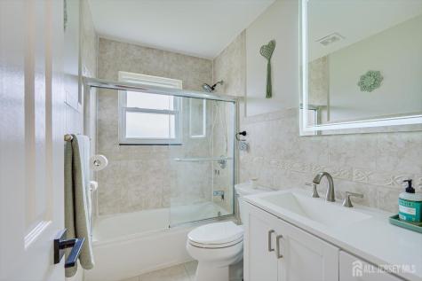 37 Judson Street Edison NJ 08337