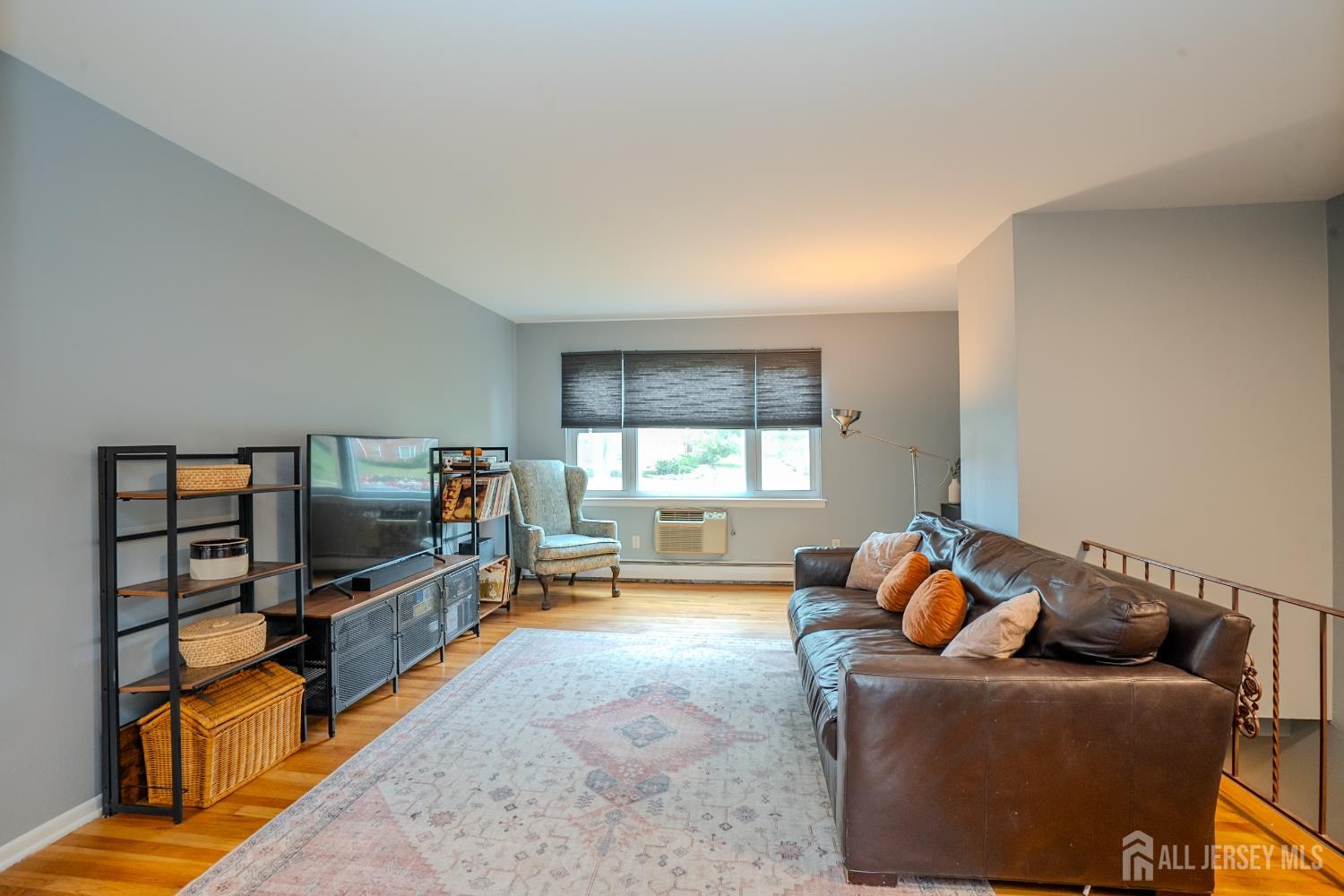 93 Fox Road Edison NJ 08817
