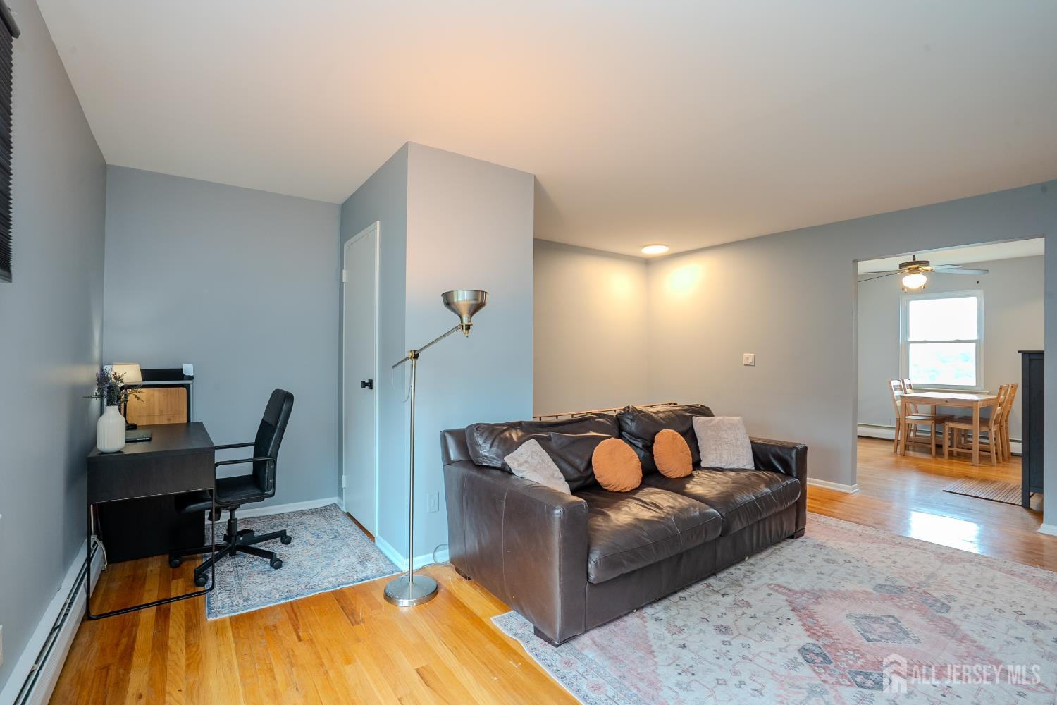 93 Fox Road Edison NJ 08817