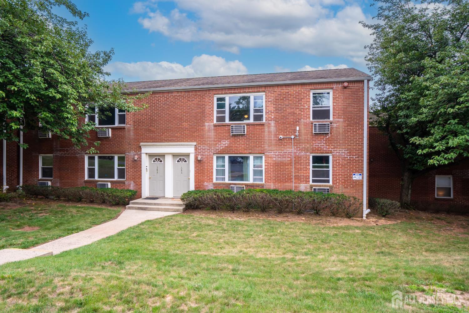 93 Fox Road Edison NJ 08817