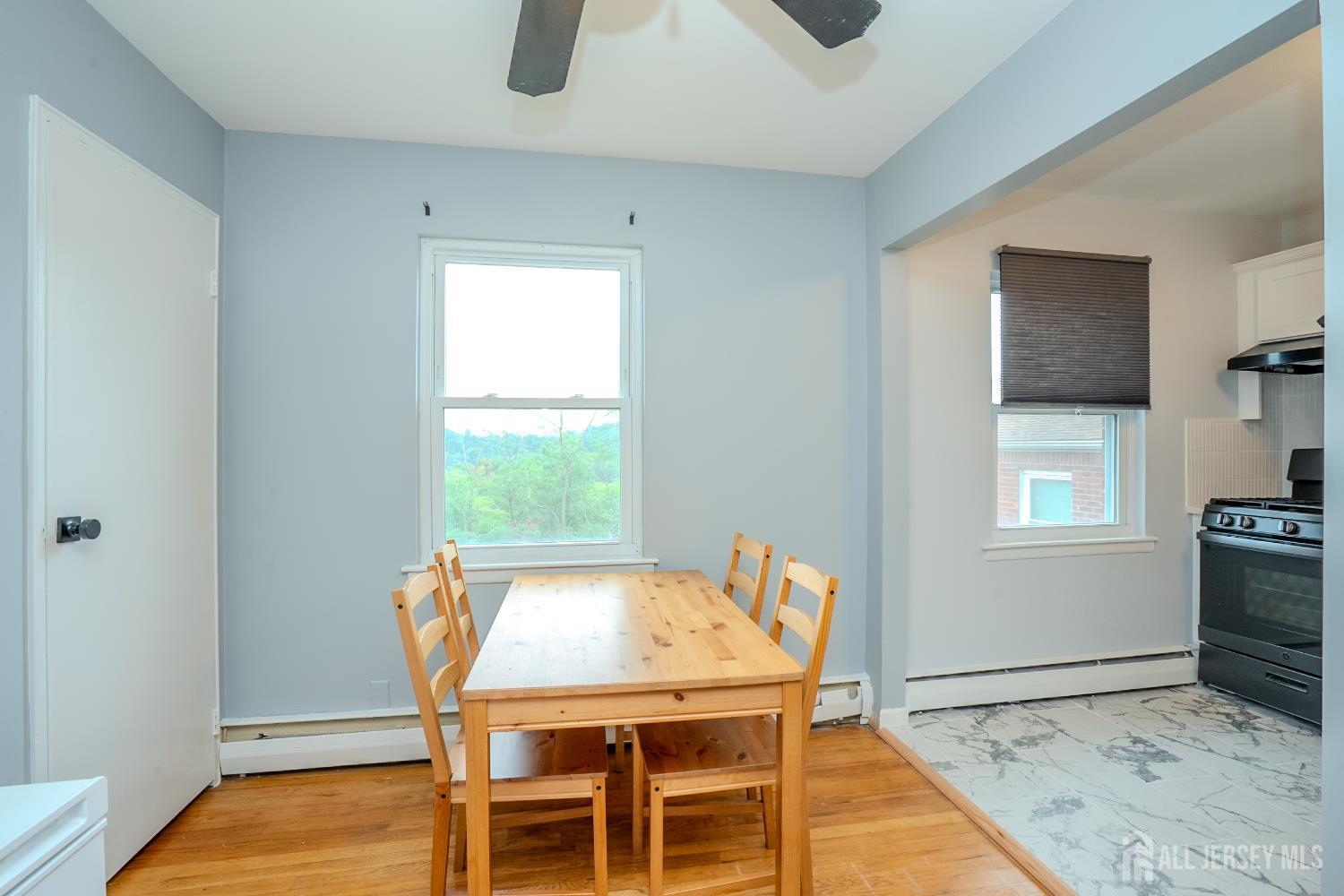 93 Fox Road Edison NJ 08817