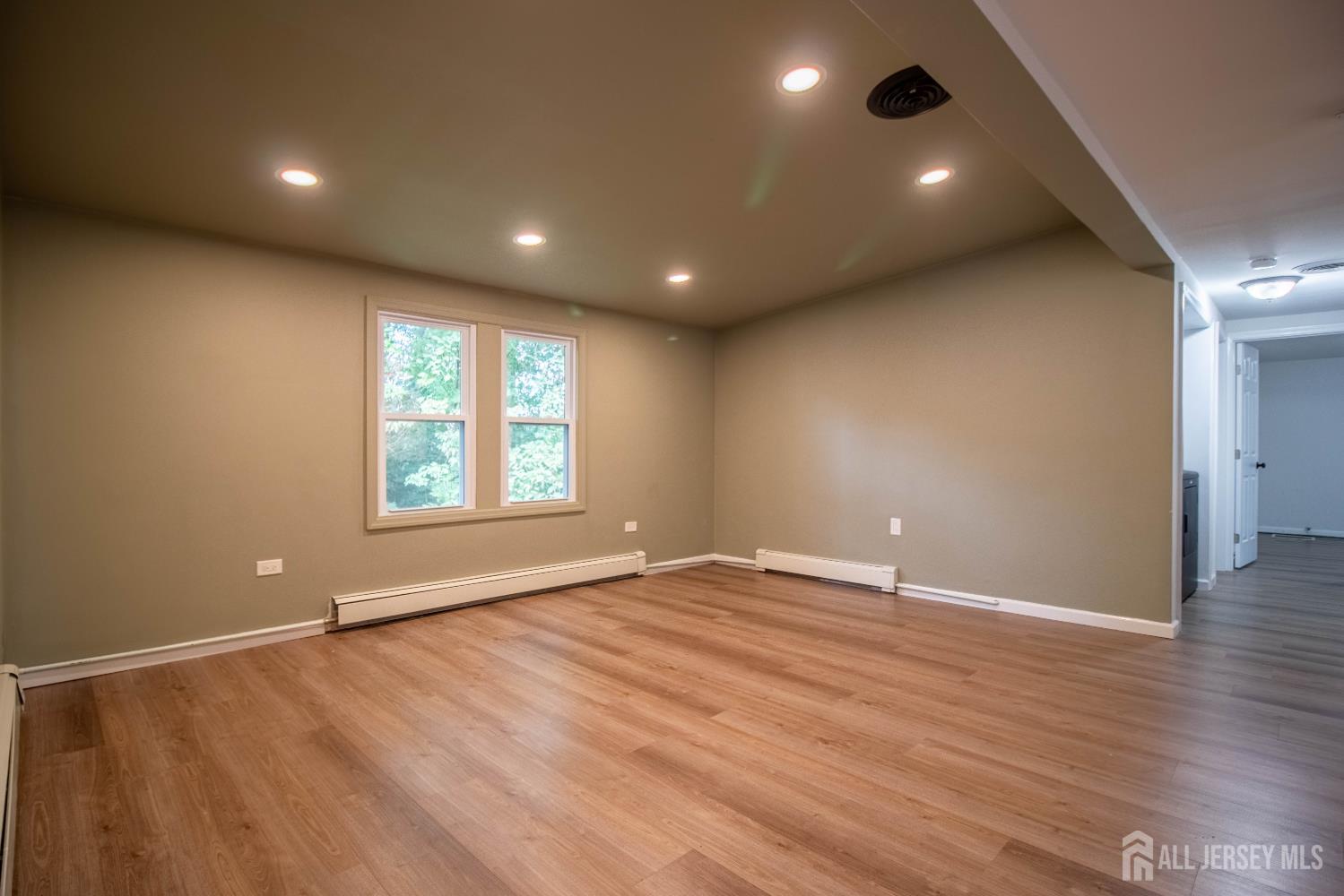 21 Keats Road North Brunswick NJ 08902