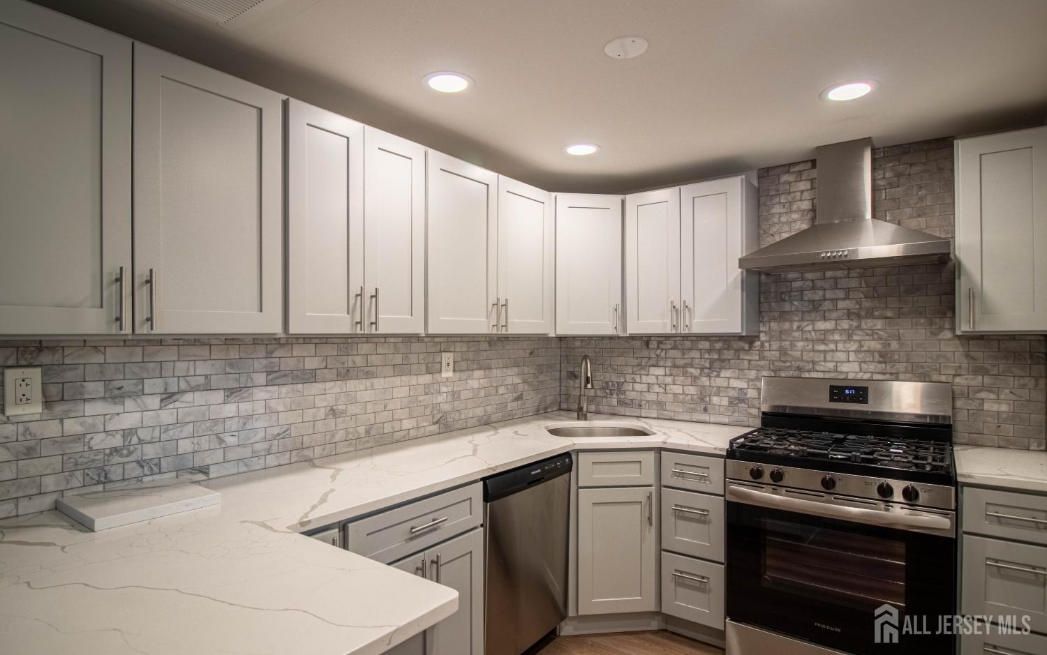 21 Keats Road North Brunswick NJ 08902