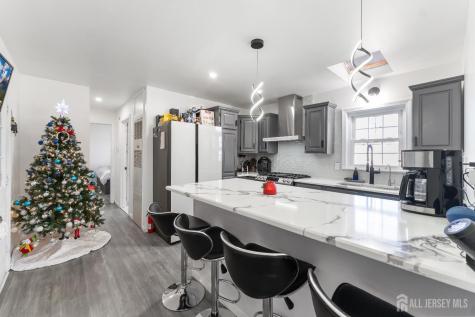 38 Helen Avenue Avenel NJ 07001