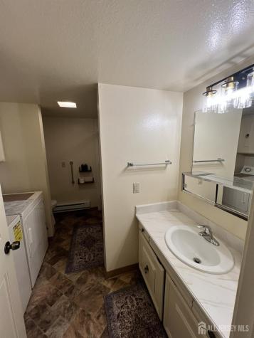107 Hanover Lane Monroe NJ 08831