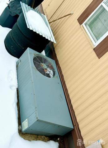 26 Dalbert Street Carteret NJ 07008