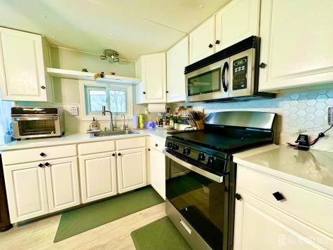 26 Dalbert Street Carteret NJ 07008