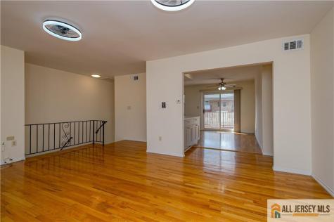 161 Evergreen Road Edison NJ 08837