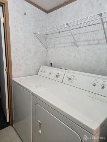 8 3RD Street Avenel NJ 07001