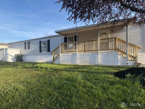 3 Matt Street Avenel NJ 07001
