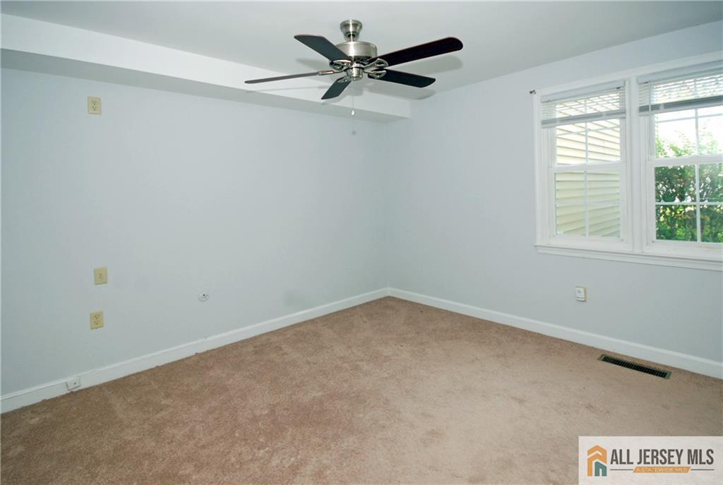 64 Amherst Lane Monroe NJ 08831