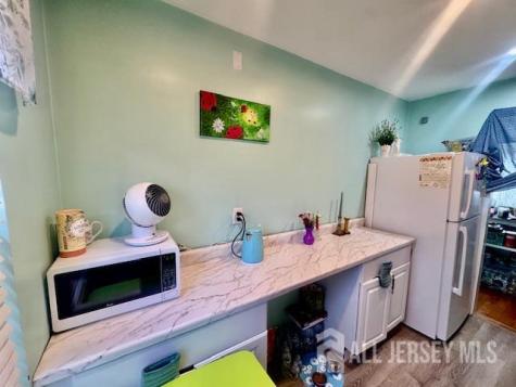 88 Fox Road Edison NJ 08817