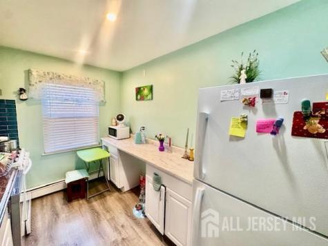 88 Fox Road Edison NJ 08817