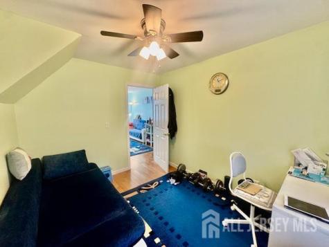 88 Fox Road Edison NJ 08817