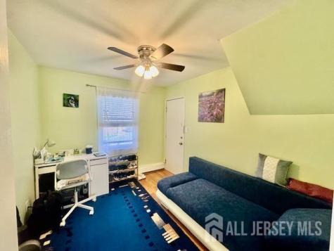 88 Fox Road Edison NJ 08817