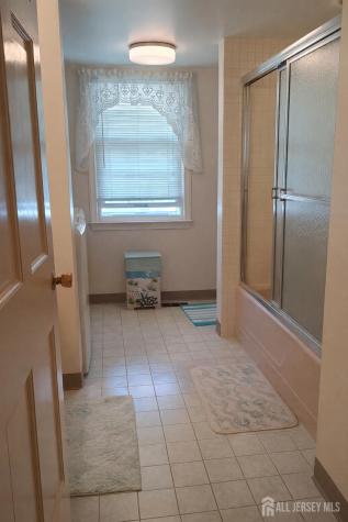 82 Dorset Lane Monroe NJ 08831