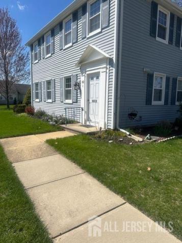 82 Dorset Lane Monroe NJ 08831