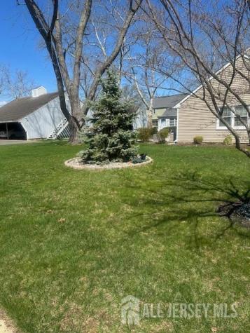 82 Dorset Lane Monroe NJ 08831