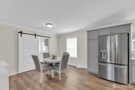 15 Sheryl Court Spotswood NJ 08884