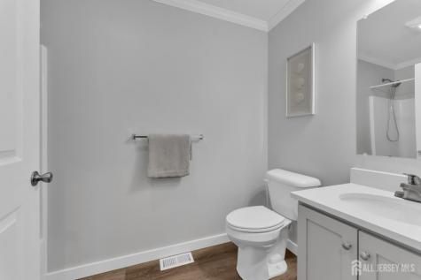 15 Sheryl Court Spotswood NJ 08884