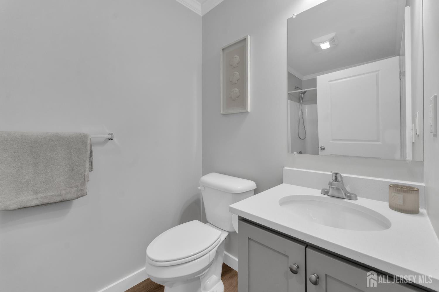 15 Sheryl Court Spotswood NJ 08884